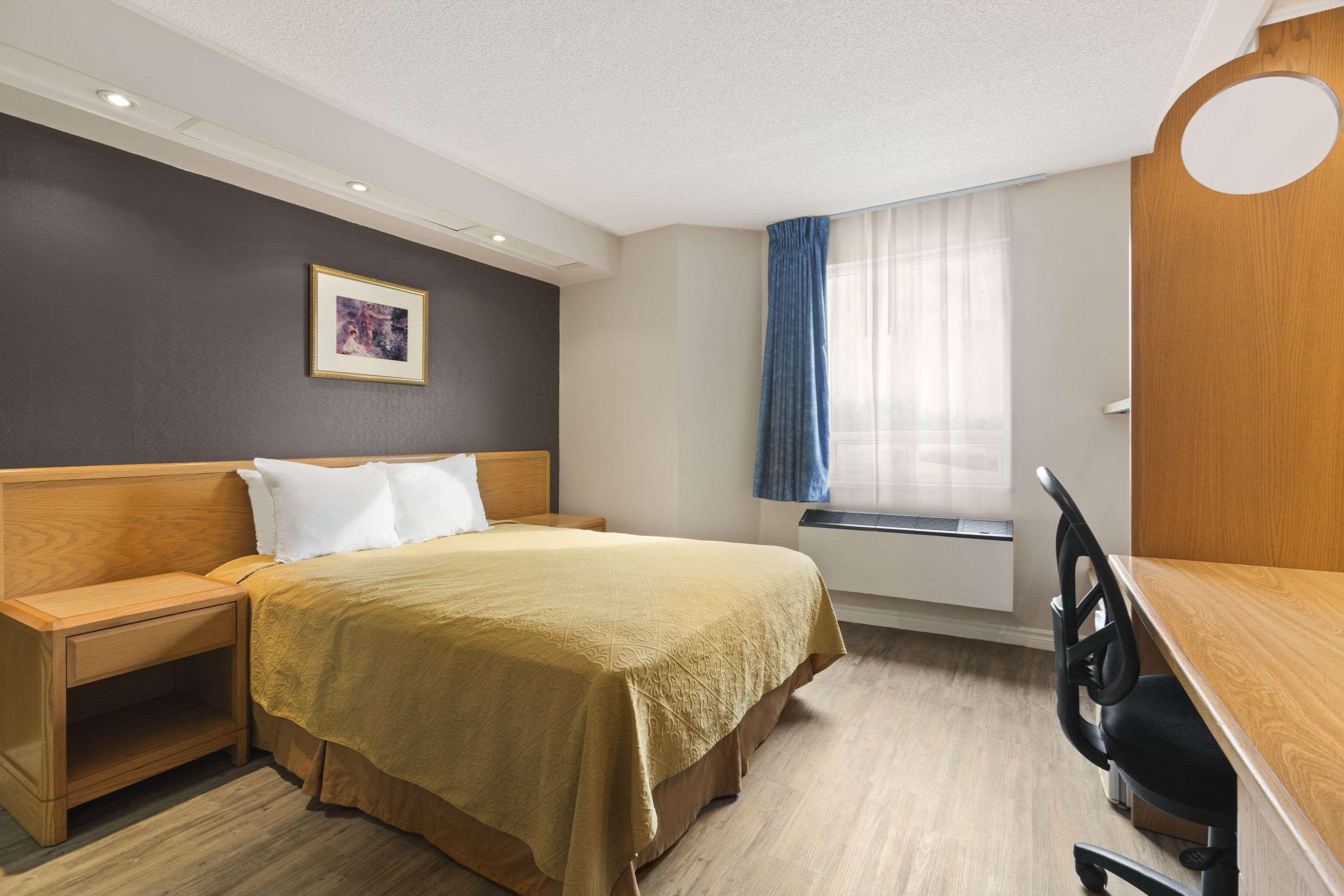 Spark By Hilton Brockville Buitenkant foto