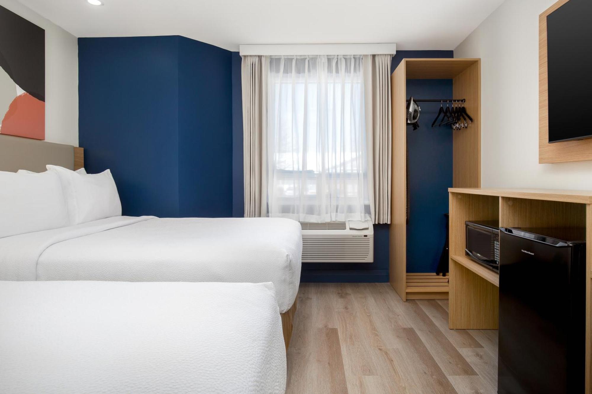 Spark By Hilton Brockville Buitenkant foto