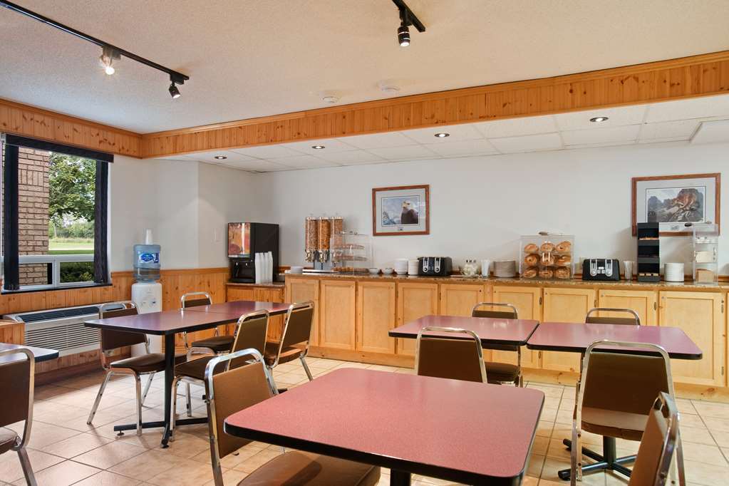 Spark By Hilton Brockville Restaurant foto